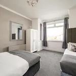 Christiemiller Avenue Holiday Home