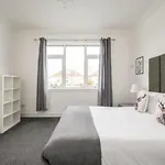 Christiemiller Avenue Holiday Home